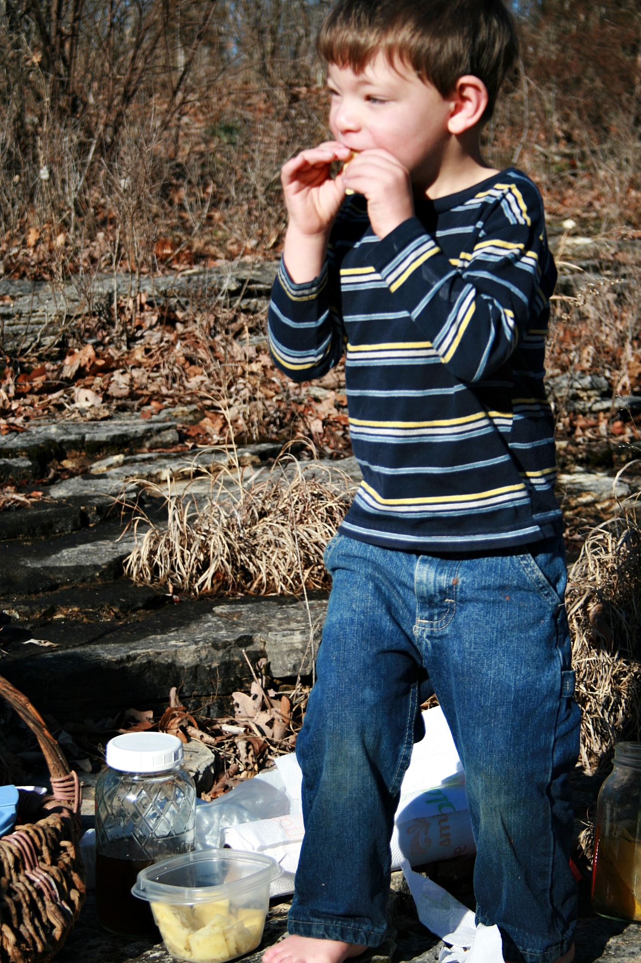 Paul enjoys his picnic! 